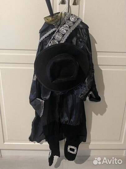 Новогодний костюм «Зорро»