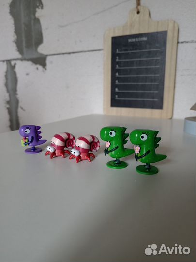 Игрушка чупа чупс Дино сити