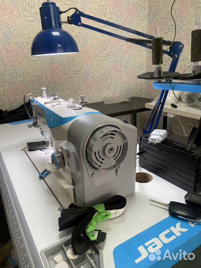 Портной по ремонту одежды