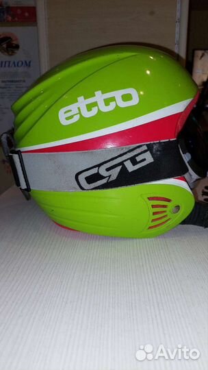 Шлем горнолыжный детский с очками