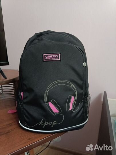 Школьный рюкзак