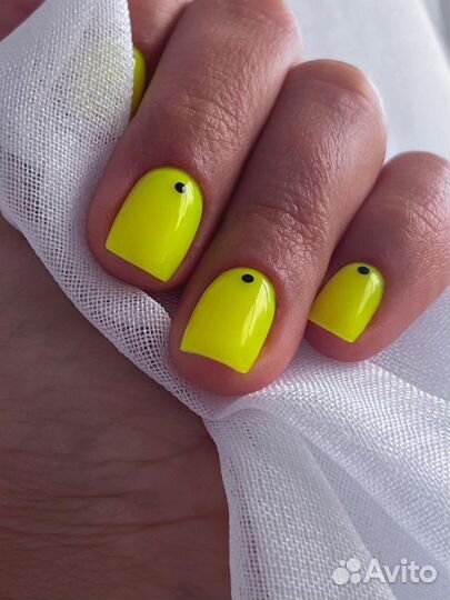 Маникюр на дому