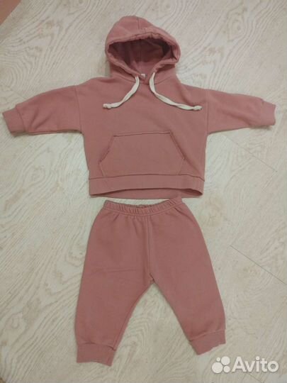 Костюмчик для девочки 64 75 80