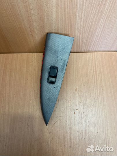 Кнопка стеклоподъемника nissan note E11