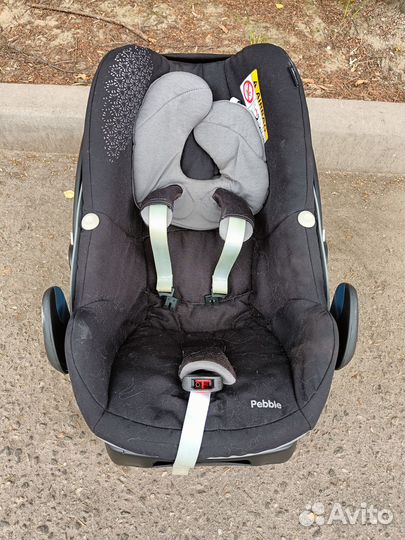 Автомобильное кресло maxi cosi