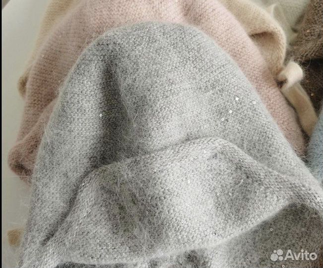 Шапка женская новая зимняя