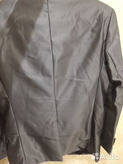 Два стильных костюма