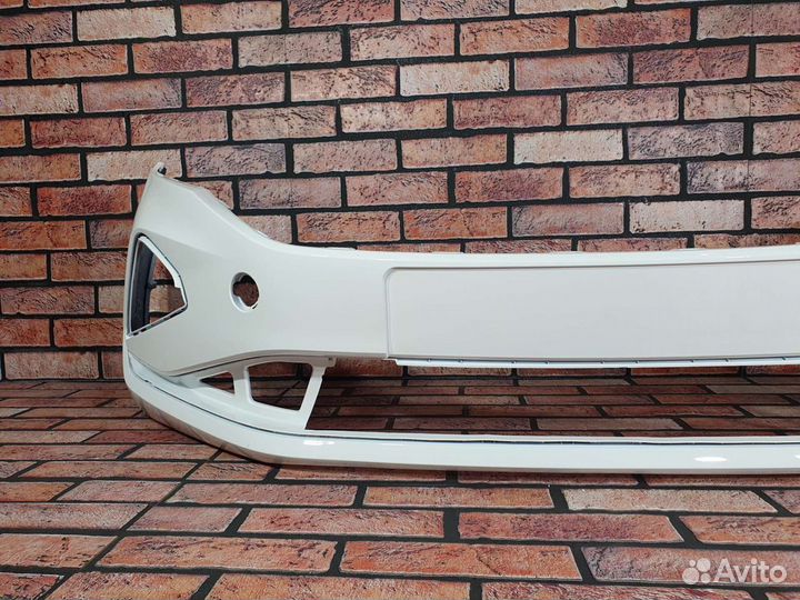 Бампер передний белый VW Polo 6 20-22 новый