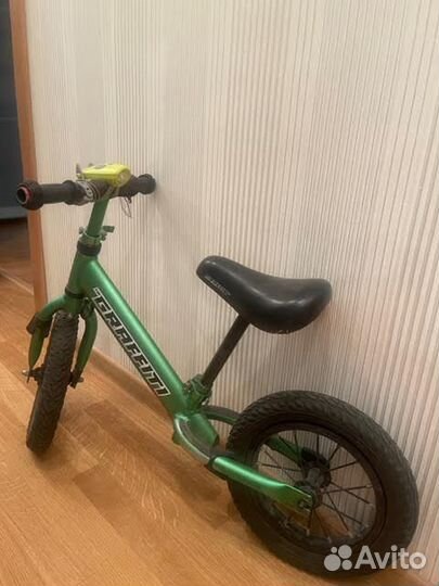 Детский велосипед беговел