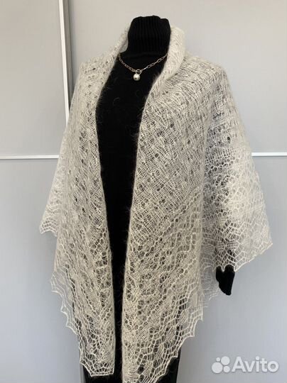 Платок пуховый Большая белая пуховая паутинка