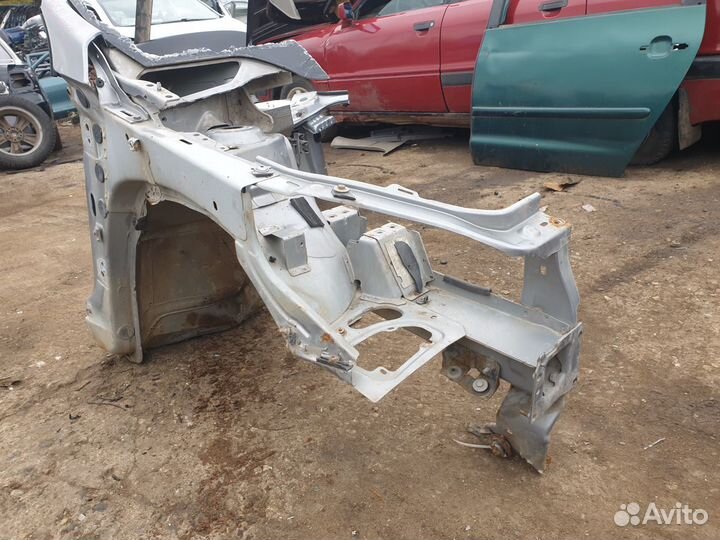 Лонжерон передний правый Peugeot 307 Пежо 01-08 г