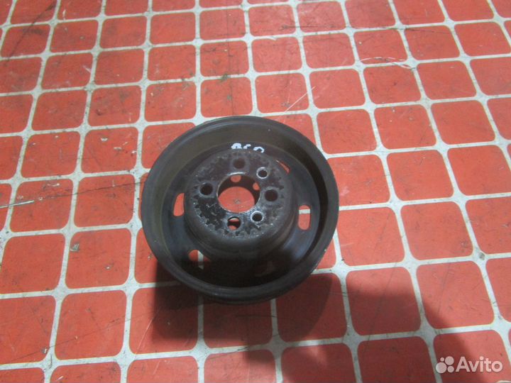 Шкив коленвала на Volkswagen 4 (Фольцваген 4) BFQ