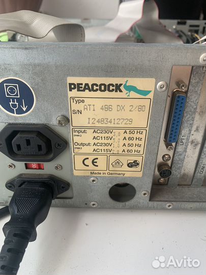 Ретро старый компьютер