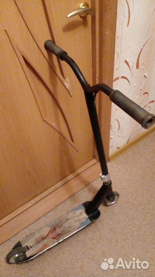 Трюковой самокат