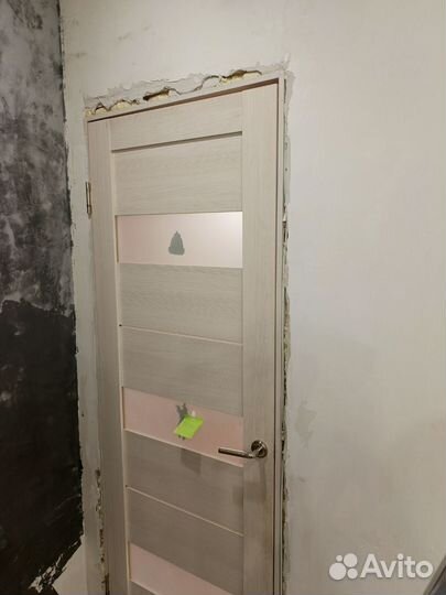 Межкомнатные двери бу 70 см с коробкой запиленной