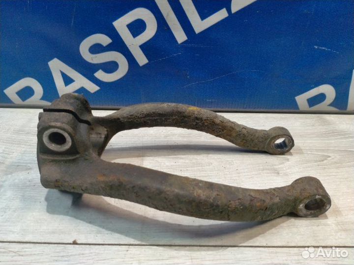 Опора стойки передняя левая Toyota Mark Ii GX105