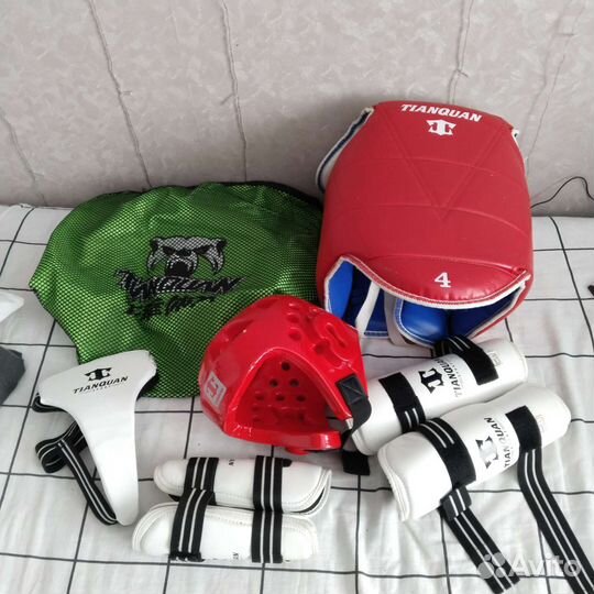 Экипировка для тхэквондо