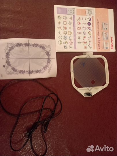 Вышивальная машина Janome Memory Craft 300e