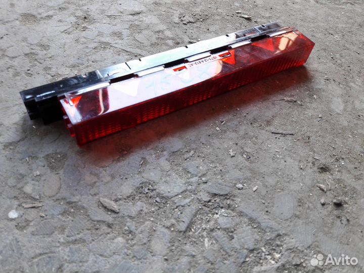 Дополнительный стоп-сигнал Ford Mondeo 3 рест