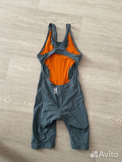 Гидрокостюм arena