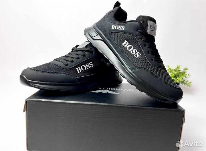 Кроссовки Boss долговечные