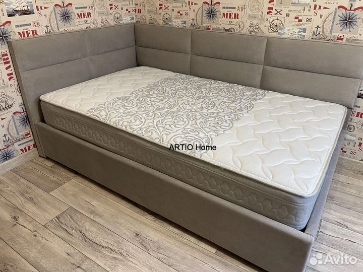 Детская кровать с мягкими бортиками