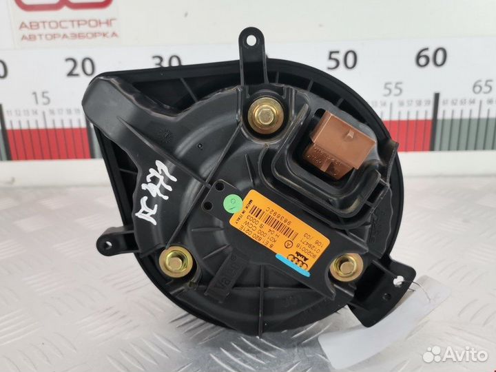 Моторчик печки для Volkswagen Passat 5 GP