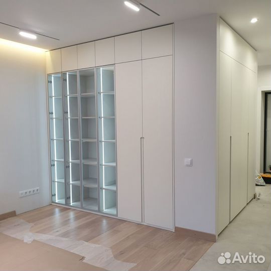 Шкаф распашной Бесплатная Доставка