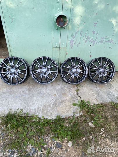 Литые диски r15