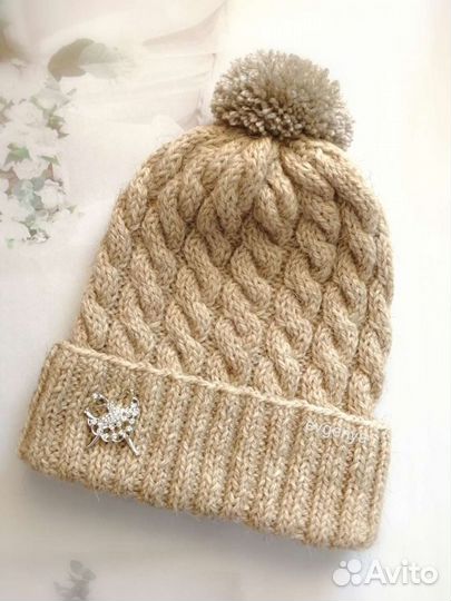 Вязаные шапка и шарф