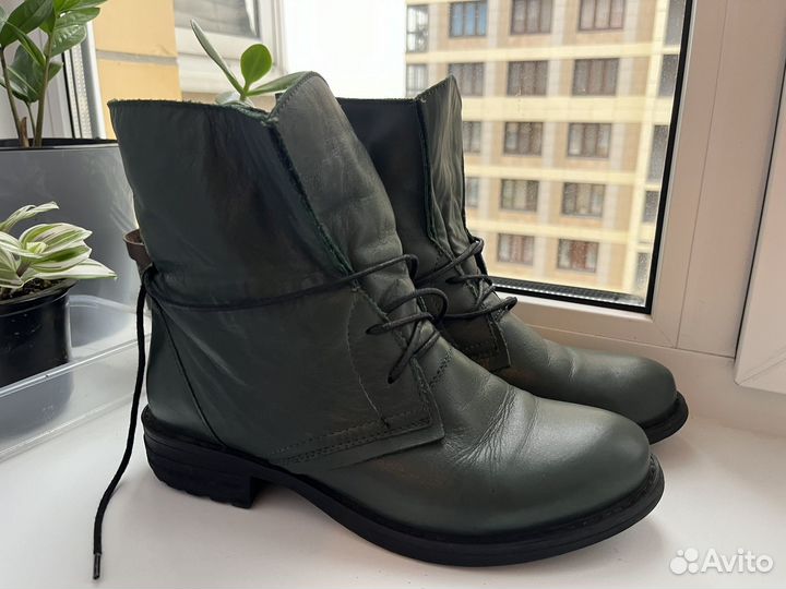 Кожаные демисезонные ботинки 37