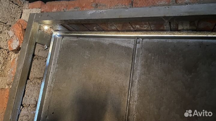 Ворота гаражные металлические