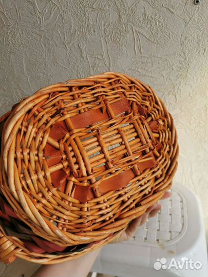 Корзина плетеная