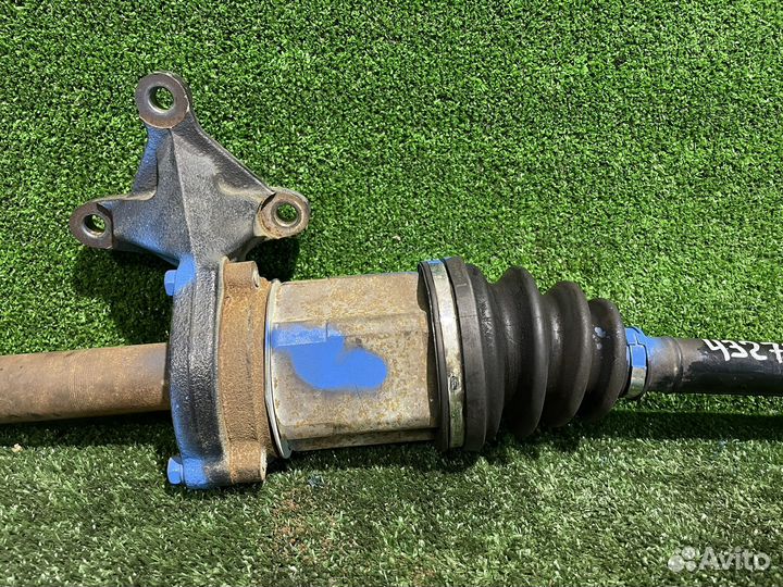 Привод правый nissan serena C24,QR20