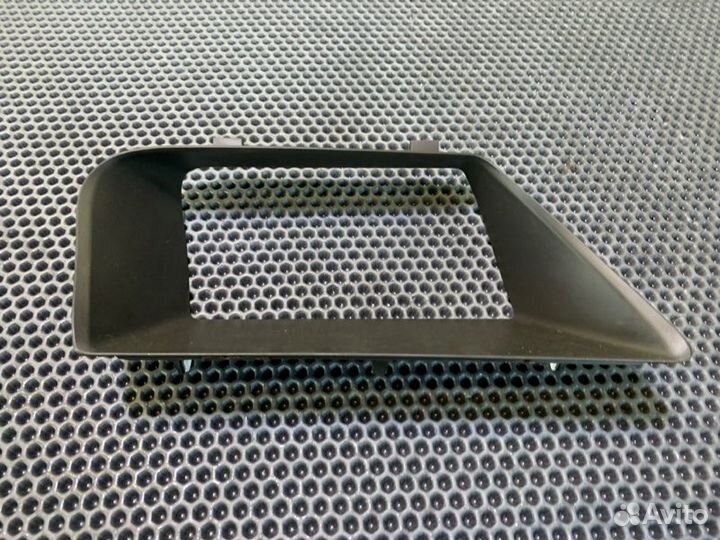 Консоль магнитофона Lexus Rx350