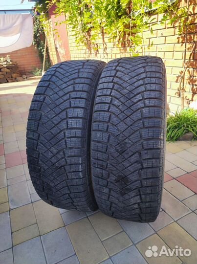 Pirelli Ice Zero FR 235/55 R19 105H