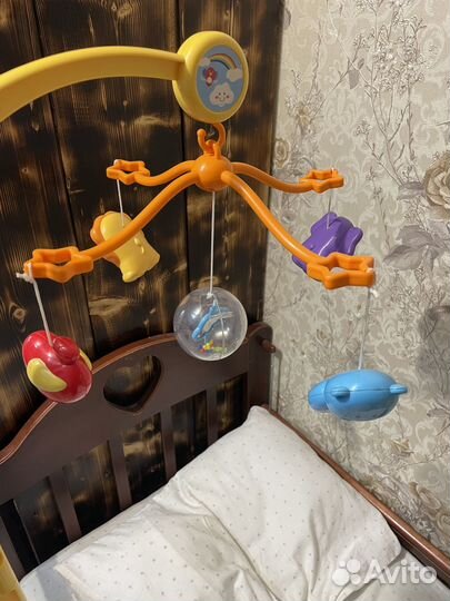Погремушка для детской кровати