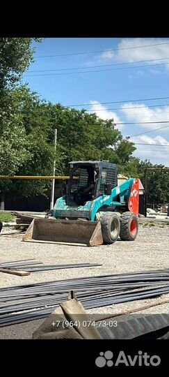 Бобкат погрузчик