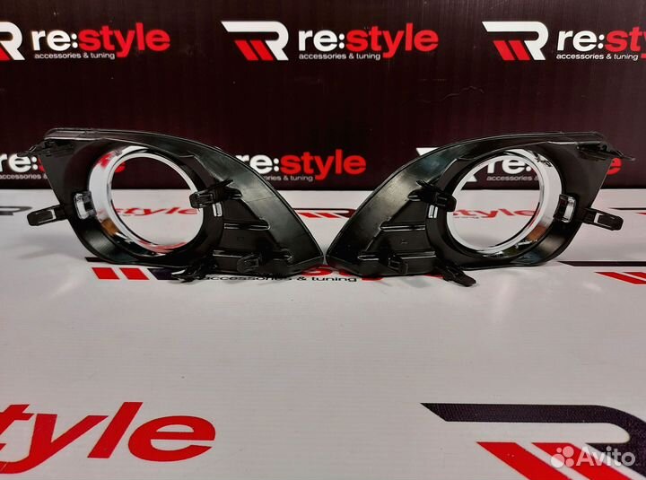 Оправы туманок Toyota Camry 40 09-11г sTfML6