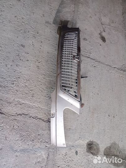 Решетка радиатора газель