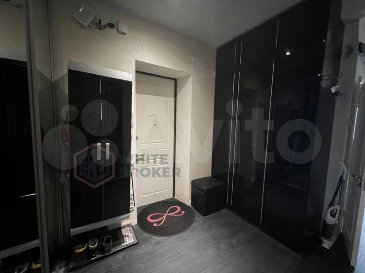 Комната 42 м² в 3-к., 3/4 эт.