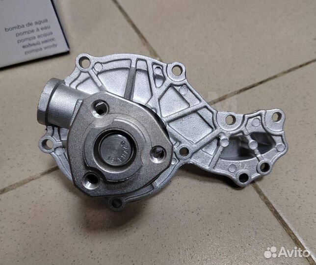 Помпа водяная Audi 80 / Passat b3 / Golf 3 dolz