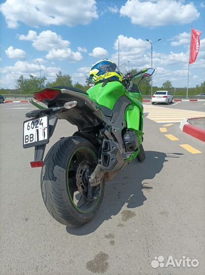 Kawasaki Z 1000SX, 2011