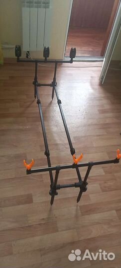 Фидерная подставка