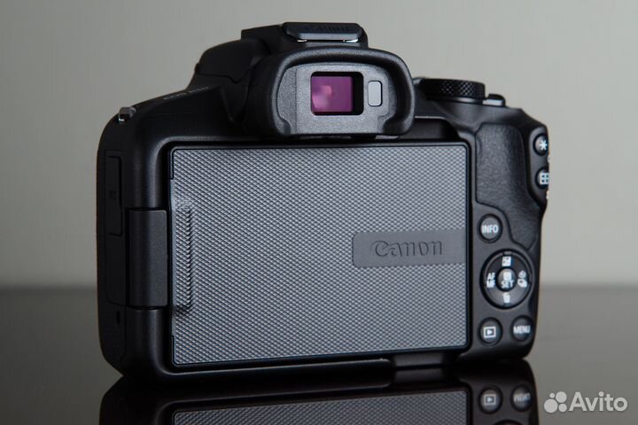 Canon R50 Kit RF 18-45mm новый