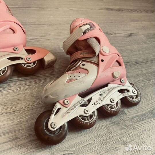 Роликовые коньки женские