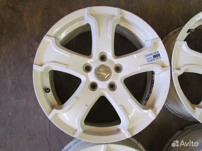 Диски Suzuki R17 Литые 5x114.3 J6.5 CH