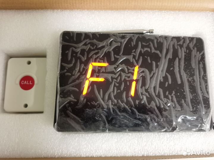 Табло и кнопка вызова официанта