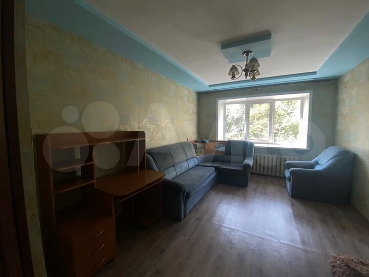 2-к. квартира, 50 м², 1/5 эт.