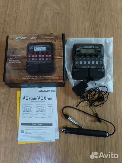 Гитарный процессор zoom A1 four